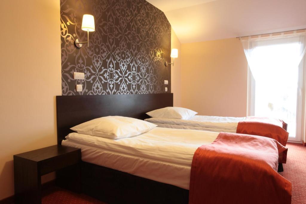 Hotel Alta Brzozów Chambre photo